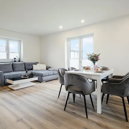 Σπίτι διακοπών Uttiet Ferienhaus *